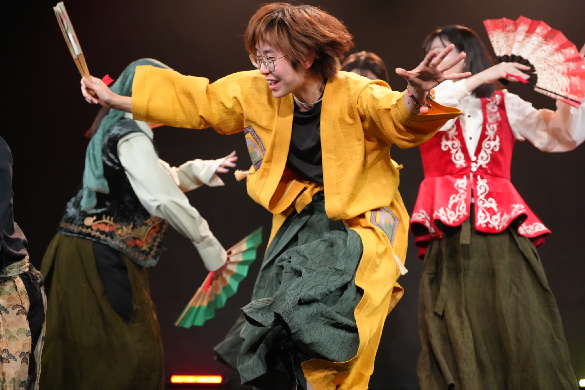 演劇『みなもと』舞台写真