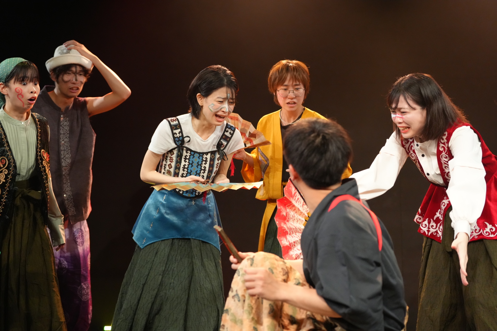 演劇『みなもと』舞台写真
